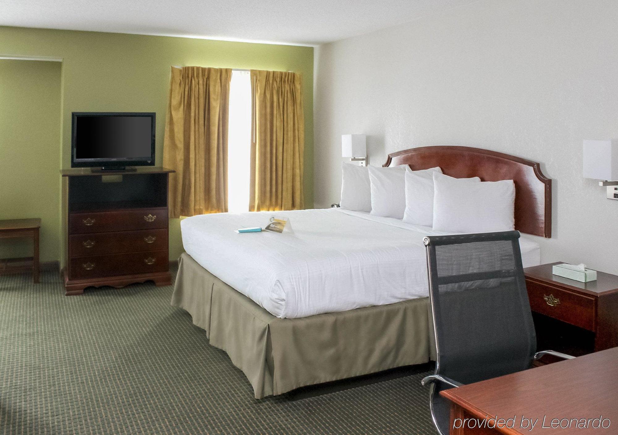 Quality Inn Warsaw Near Rappahannock River Bagian luar foto