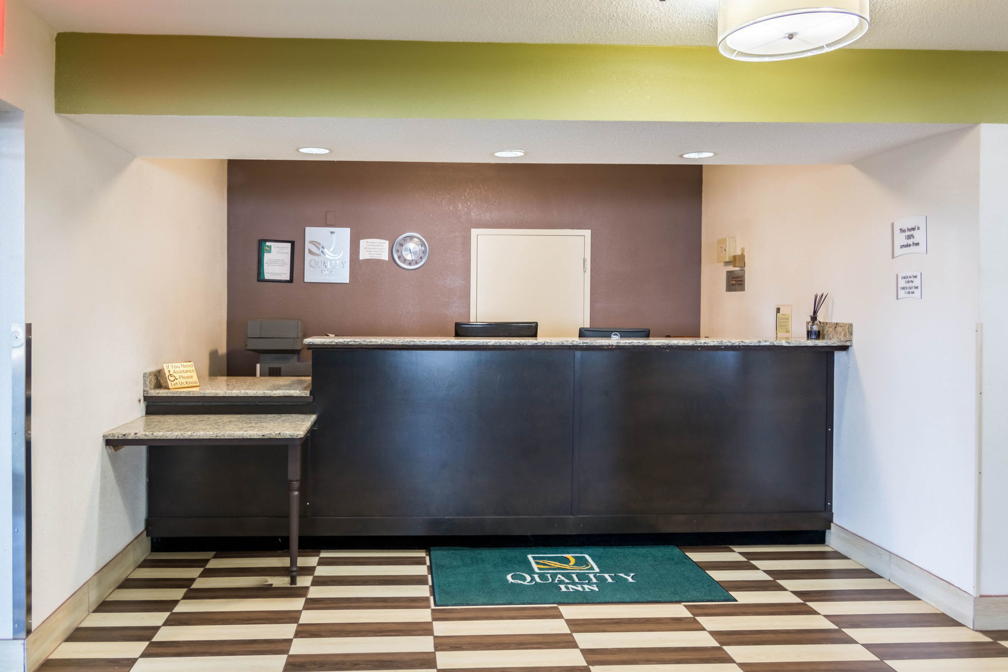 Quality Inn Warsaw Near Rappahannock River Interior foto